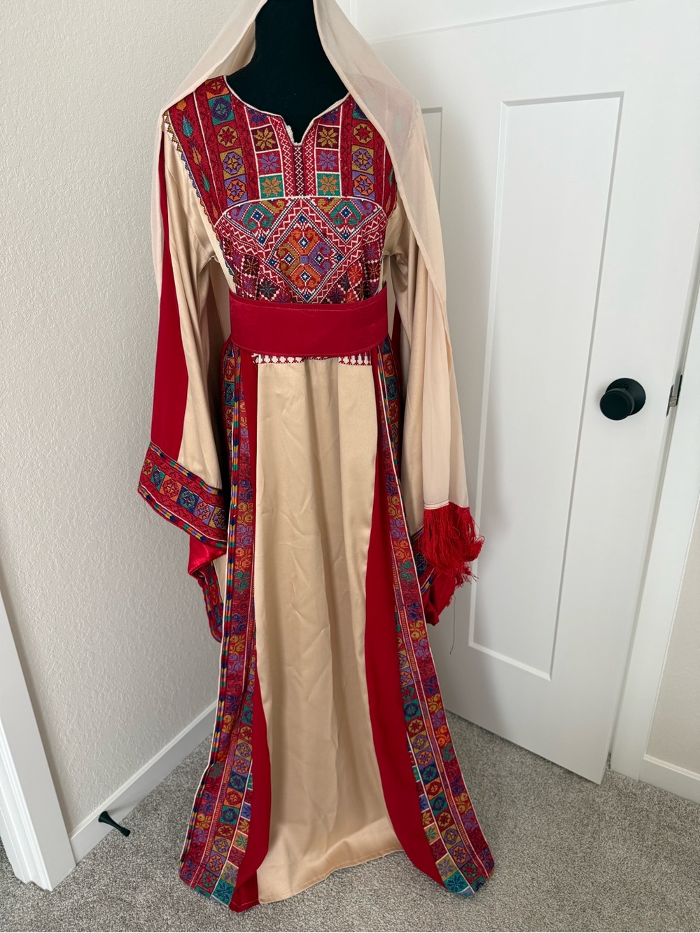 Embroidered Red and beige satin Traditional Women’s thobe with belt and shawl
